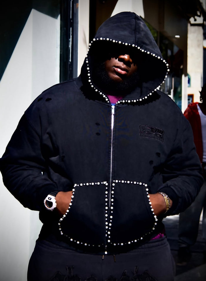 Black hoodie pearls