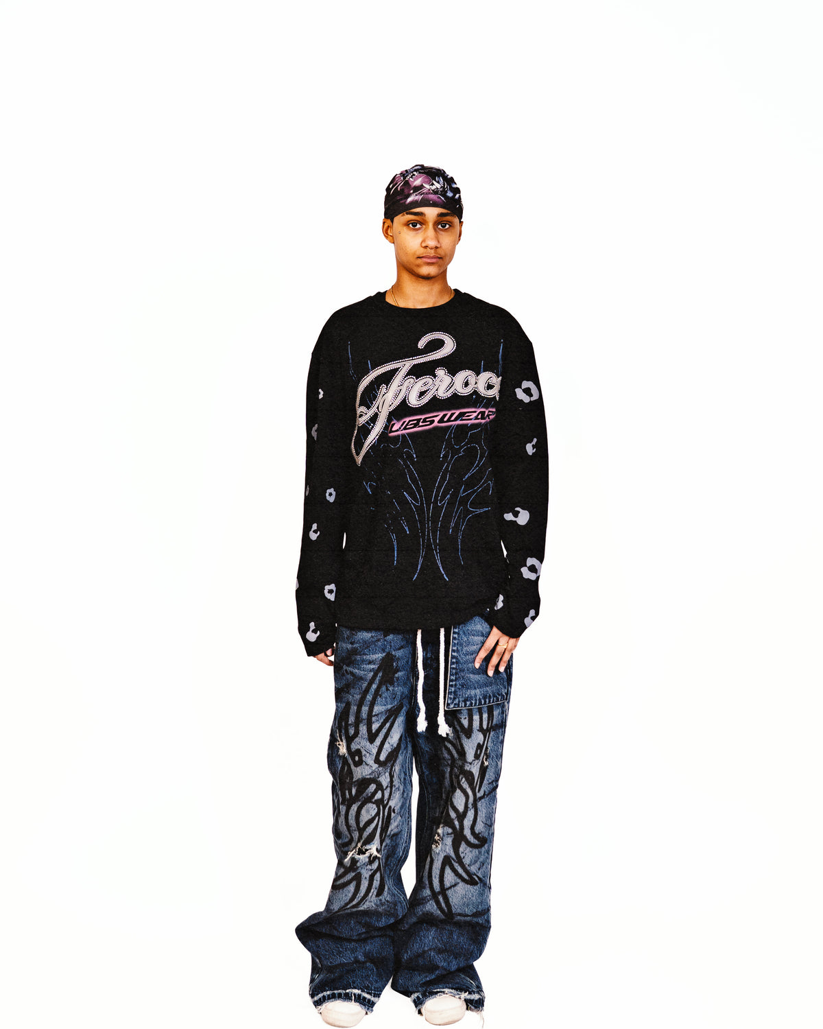 JEAN BAGGY GRAPHIC – UBSWEAR